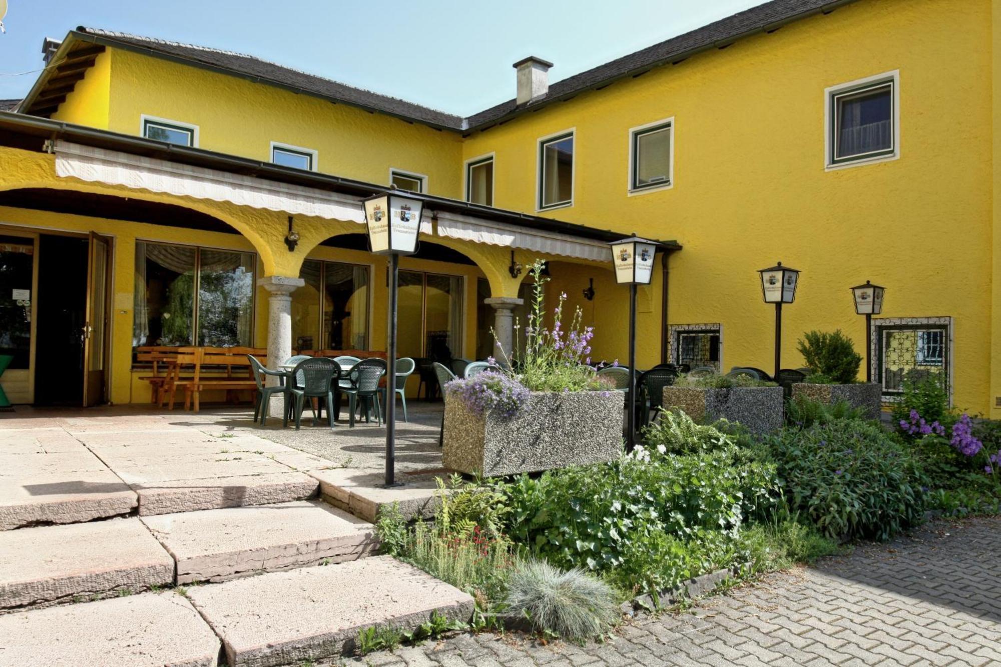 Stiftsgasthof Hochburg Zewnętrze zdjęcie